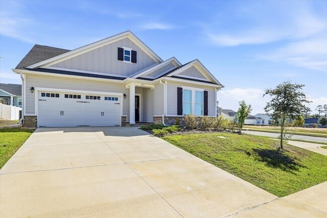 Building Photo - 201 Ursaline St