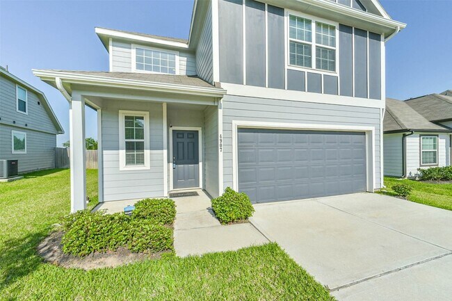 Building Photo - 4907 Luke Matthew Dr