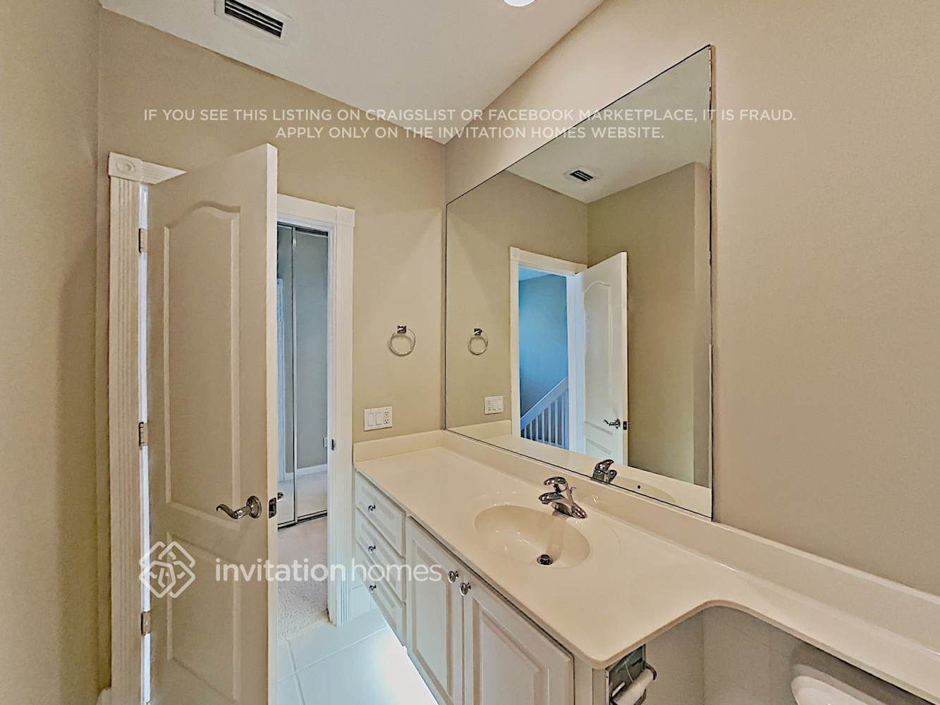 Building Photo - 495 Capistrano Dr