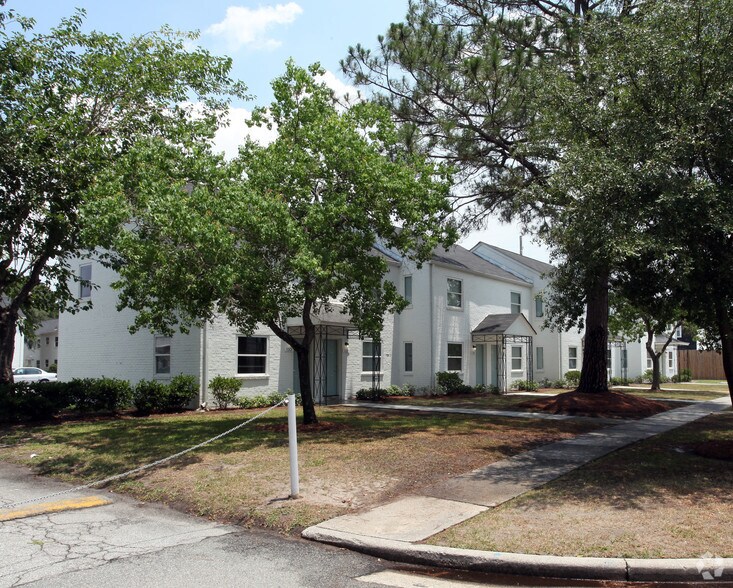 Building Photo - Grove at Ardsley Park Owner LLC