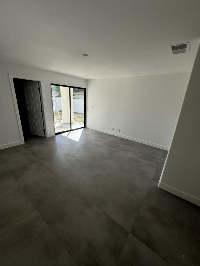 Building Photo - 32525 Monte Vista Rd