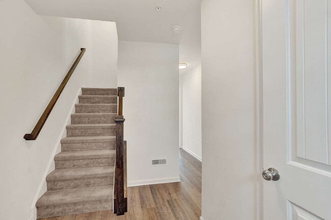 Building Photo - A Welcoming Place to Call Home in Red Lion