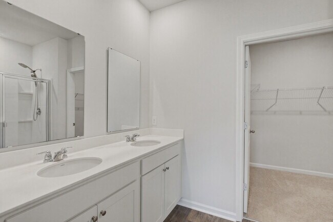 Building Photo - 163 Horizon Rdg Dr
