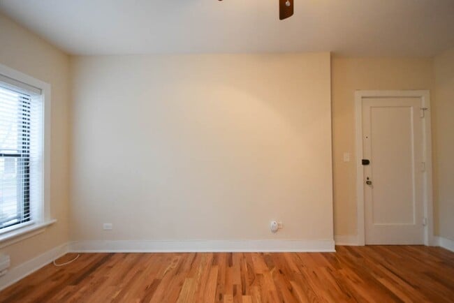 Building Photo - 1034 Dempster St