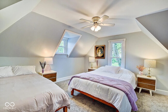 Building Photo - 1213 N Arsenal Ave