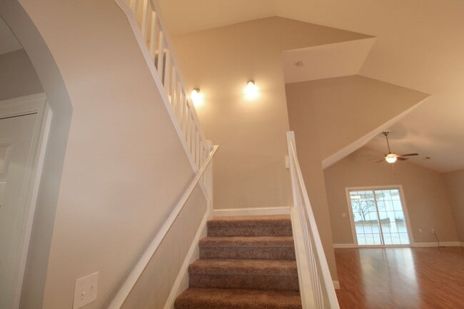 Building Photo - 500 Callaway Circle