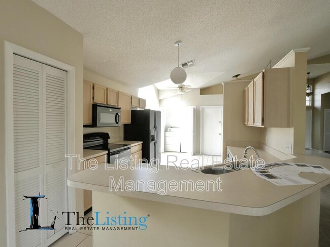 Building Photo - 2849 SAINT AUGUSTINE DRIVE
