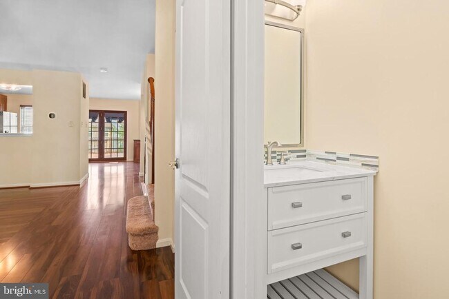 Building Photo - 26 Wessex Ct