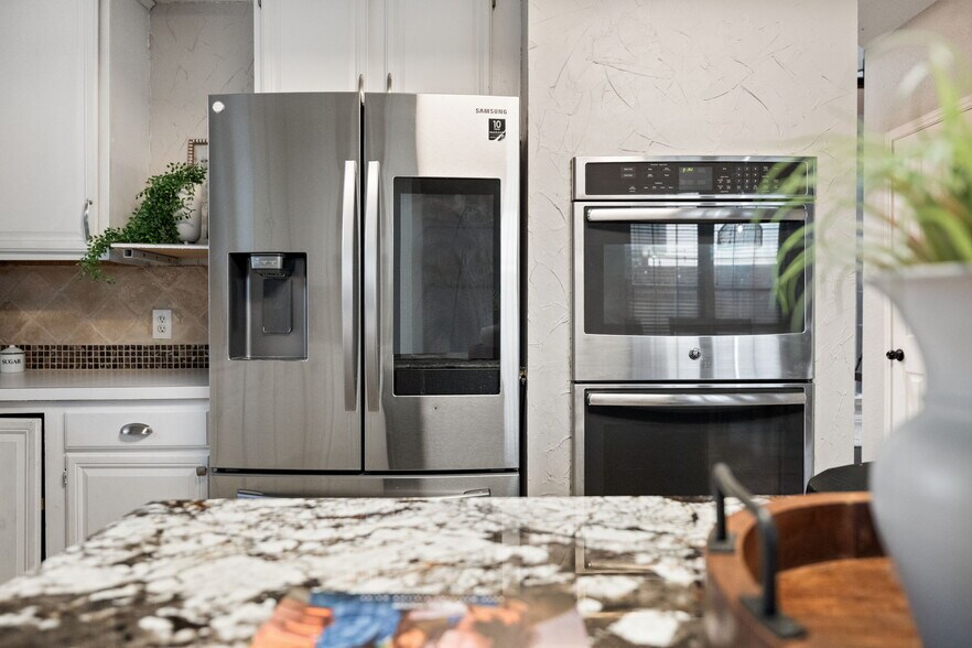 Building Photo - 141 Morningside Dr