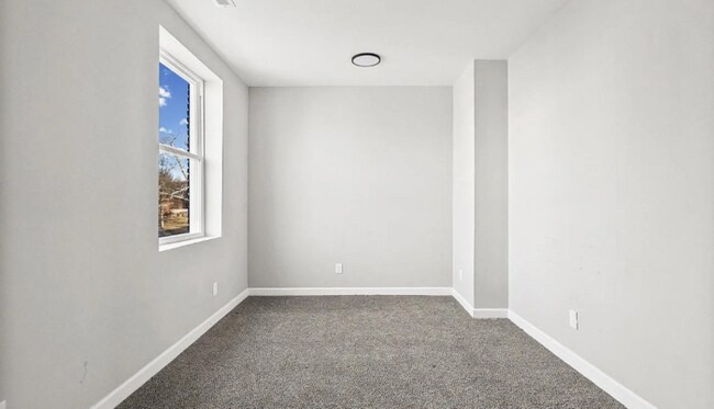 Building Photo - 2301 Whittier Ave