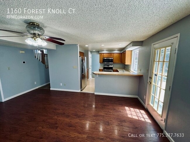 Building Photo - 1160 Forest Knoll Ct