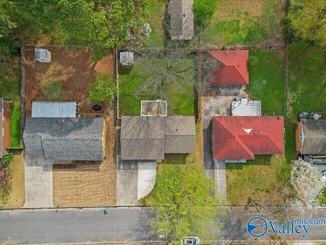 Building Photo - 315 Jack Coleman Dr NW