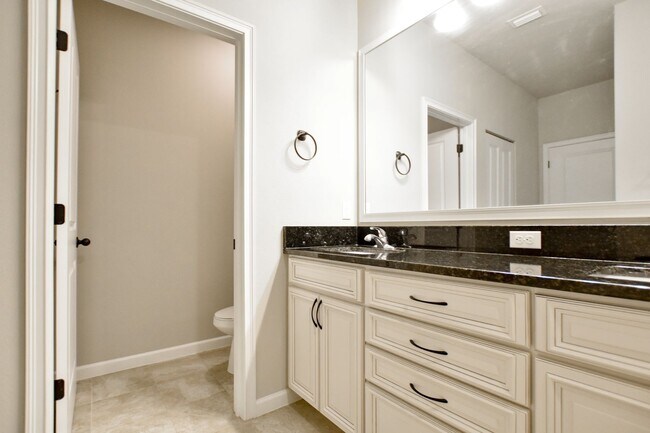 Building Photo - 1062 NW 134th Dr