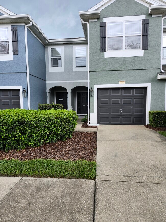 Building Photo - 4170 SW 43rd Cir