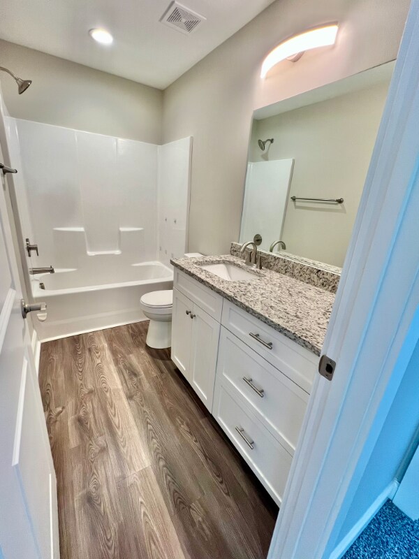 Building Photo - 2530 Snow Creek Rd NE