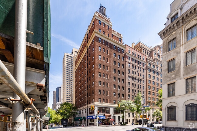 309-311 Lexington Ave - The Tatham House