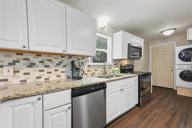 Building Photo - 2717 Townsend Dr