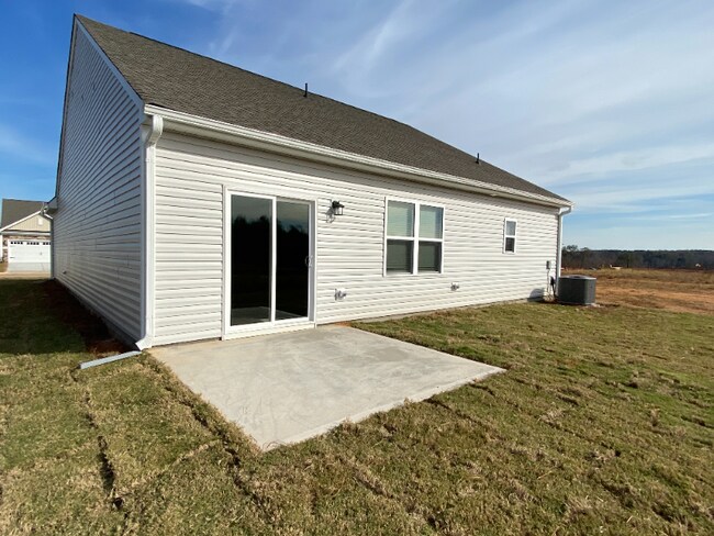 Building Photo - 105 Level Dr