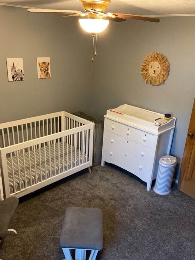 Building Photo - "Discover Your Ideal Home: Charming 3-Bedroom Residence in the Heart of Appleton, WI!"