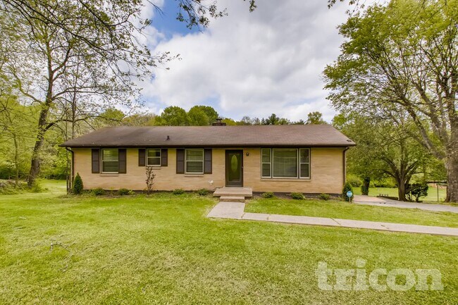 Building Photo - 217 Shevel Dr
