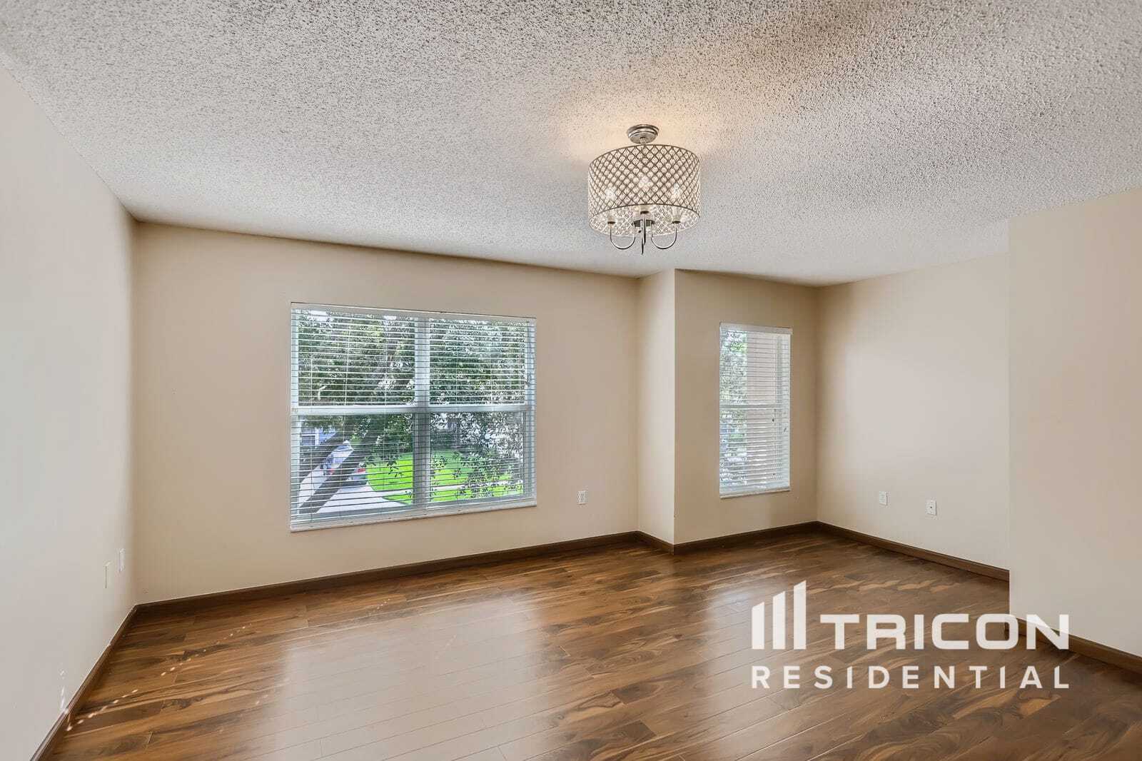 Building Photo - 361 Augustine Ct