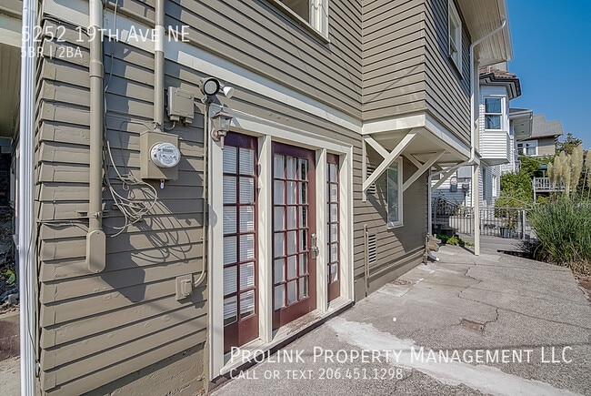 Building Photo - 5252 19th Ave NE