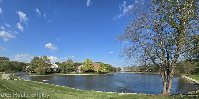 Building Photo - 1164 Starwood Ln