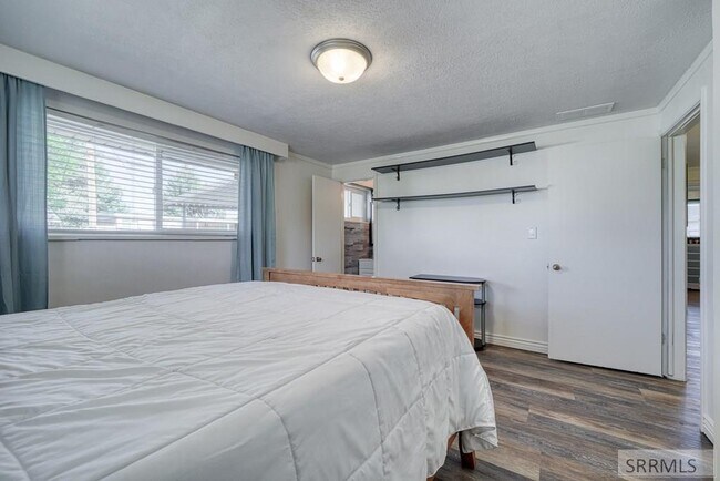 Building Photo - 947 Cassia Ave