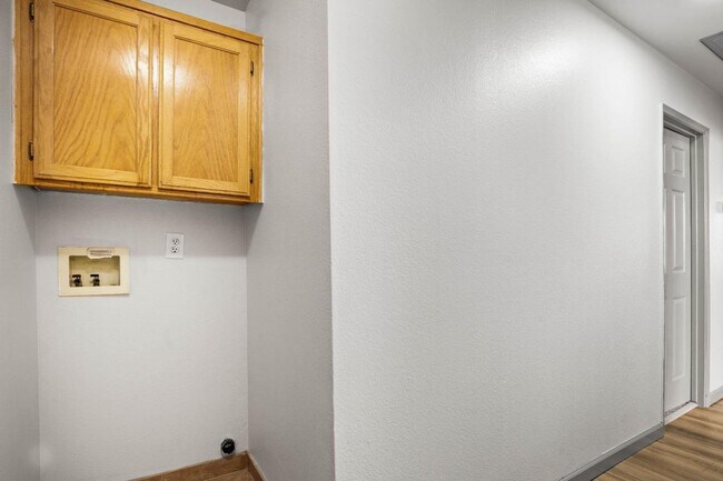 Building Photo - 5313 Corvo Way