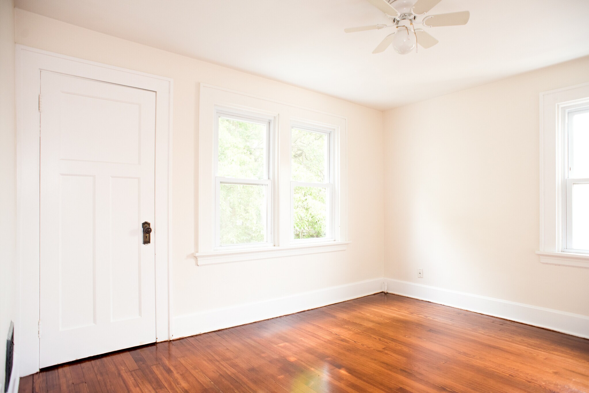 Building Photo - 2350 Chickasaw St