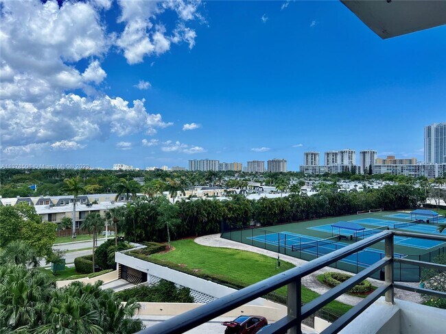 Building Photo - 600 Three Islands Boulevard