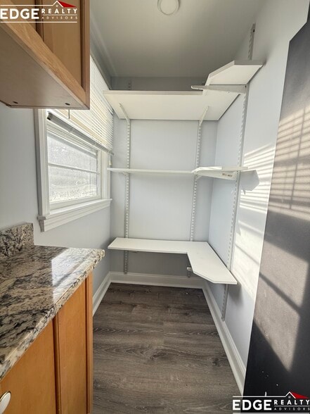 Primary Photo - 39 May St