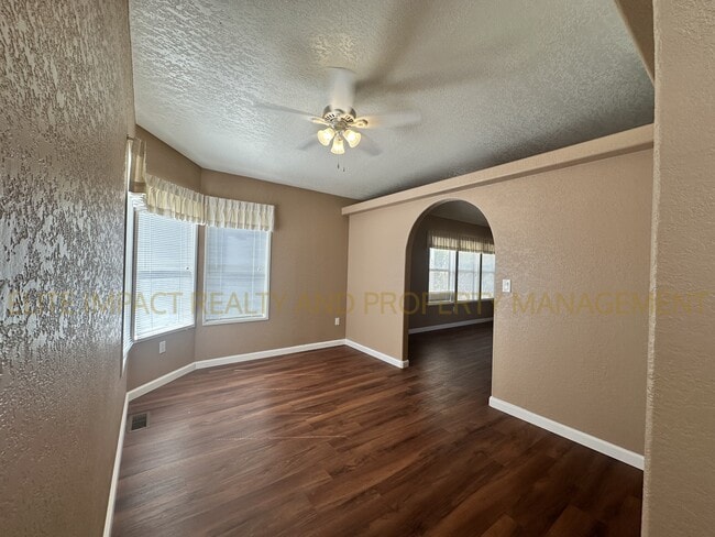 Building Photo - 3442 S White Gold Ave