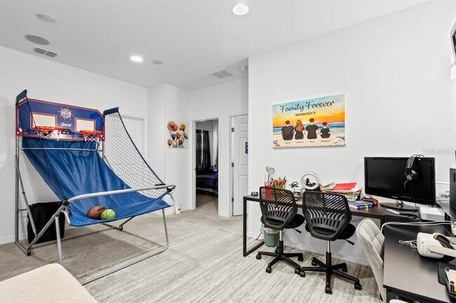 Building Photo - 6262 Goldcoast Ave