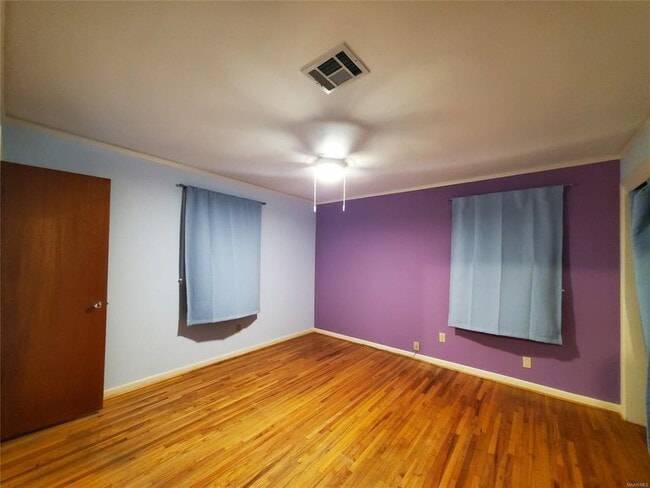 Building Photo - 179 W Rosemary Rd