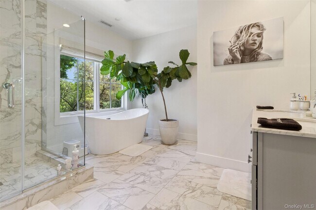 Building Photo - 1 Stonewall Ln