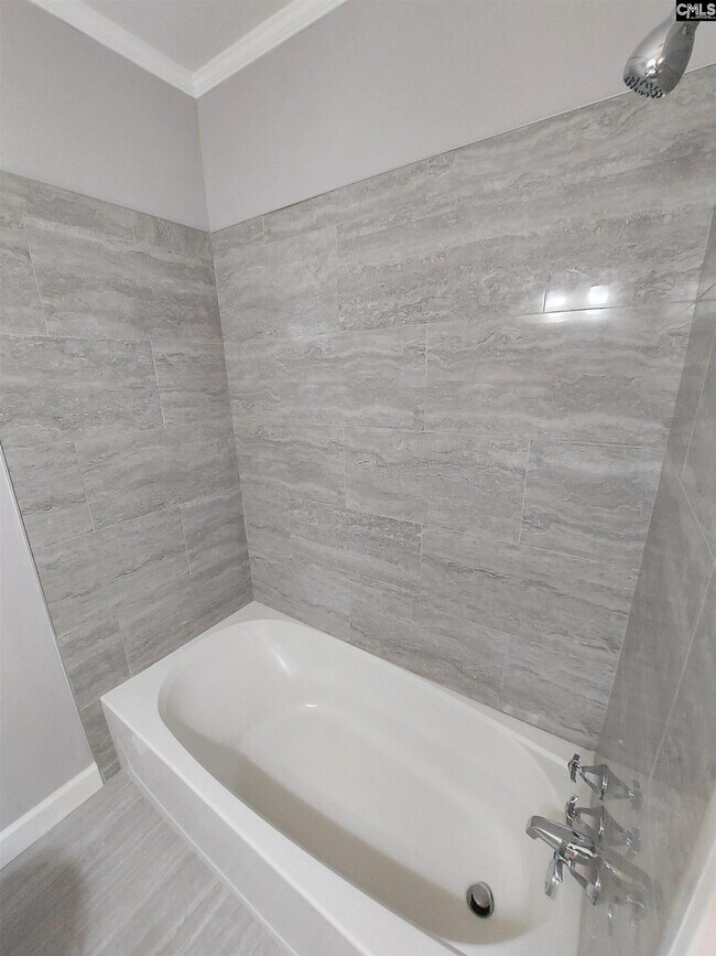 Building Photo - 1713 Lacy St