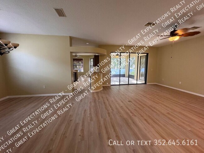 Building Photo - 16282 SW 15th Ct