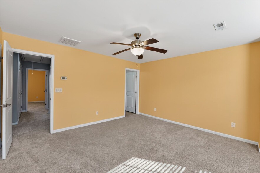 Building Photo - 6402 Terrace View Ct