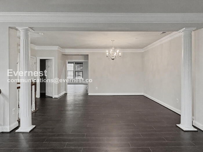 Building Photo - 1313 Cheswick Ln