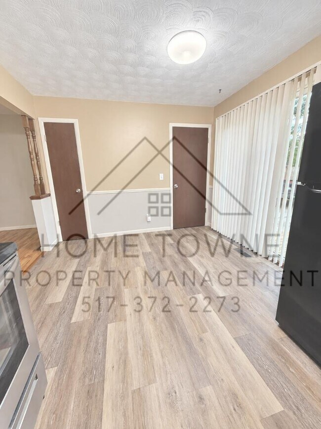 Building Photo - 3315 Nonette Dr