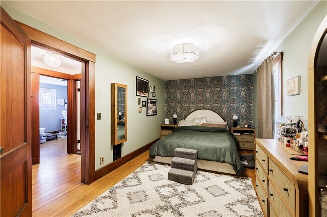 Building Photo - 109 Bedford St