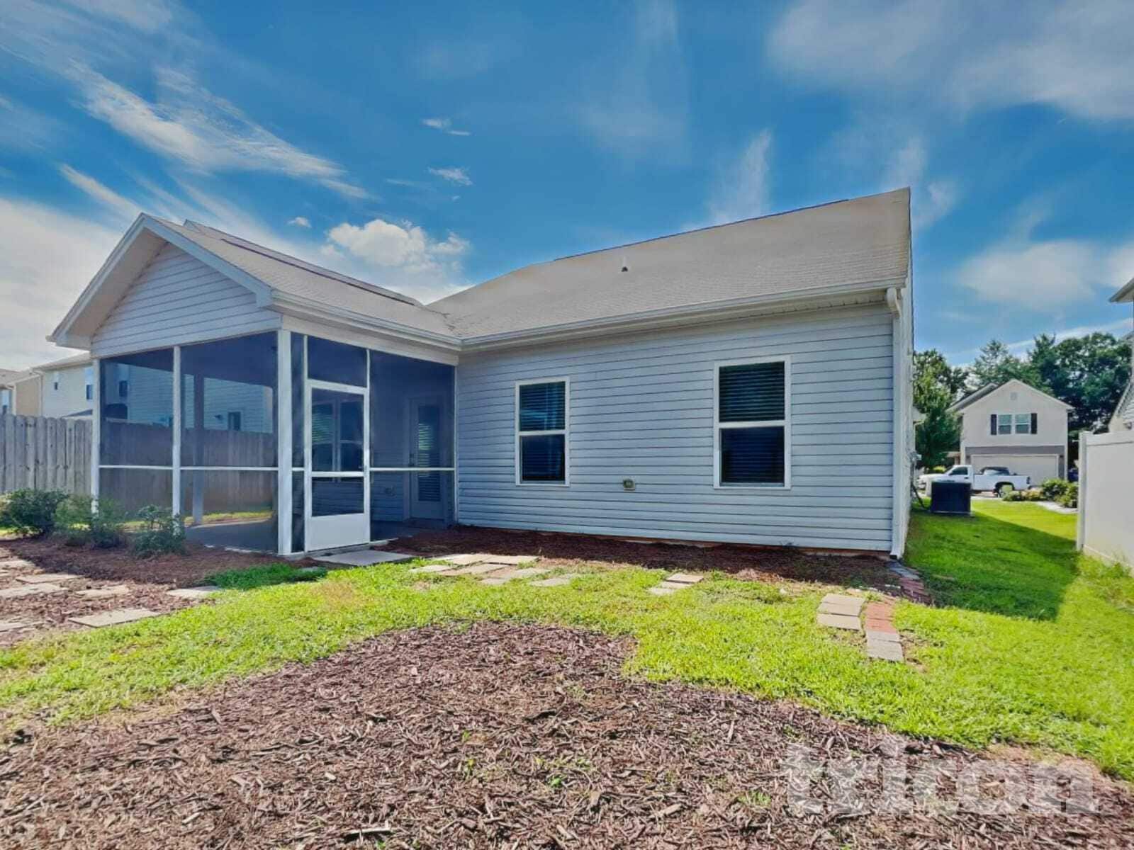 Building Photo - 1064 Bitting Hall Cir