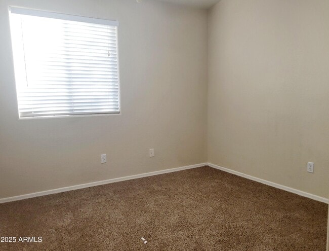 Building Photo - 3064 E Winged Foot Dr
