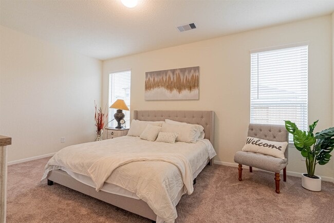 Building Photo - 2114 Damasi Ln