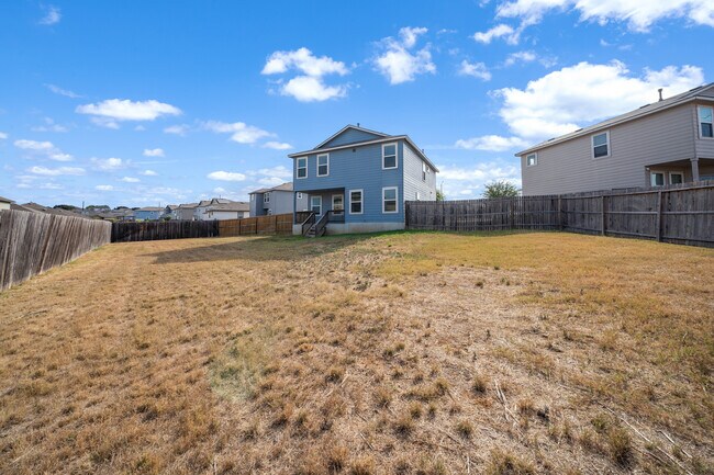 Building Photo - 8203 Rocky Pebble