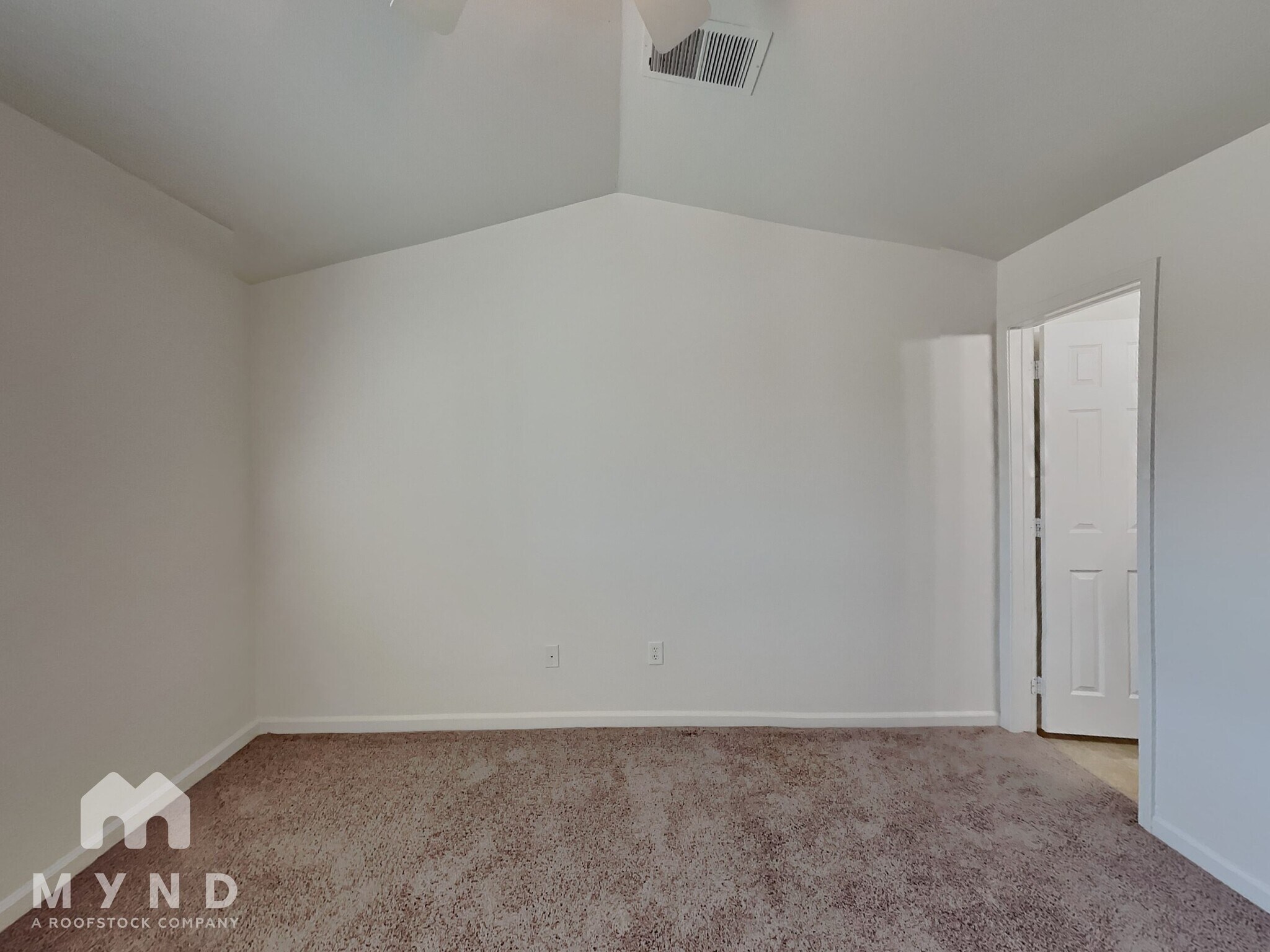 Building Photo - 200 Talus Way