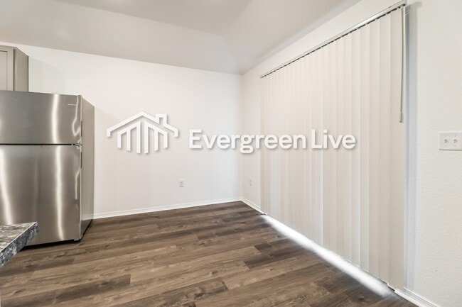 Building Photo - 154 Meadow Dr