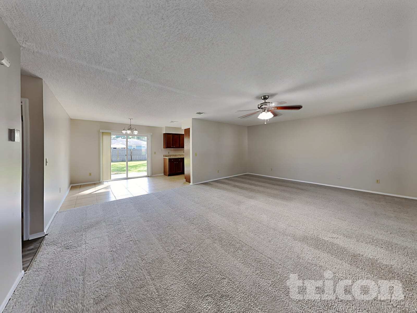 Building Photo - 10719 Lippizan Dr