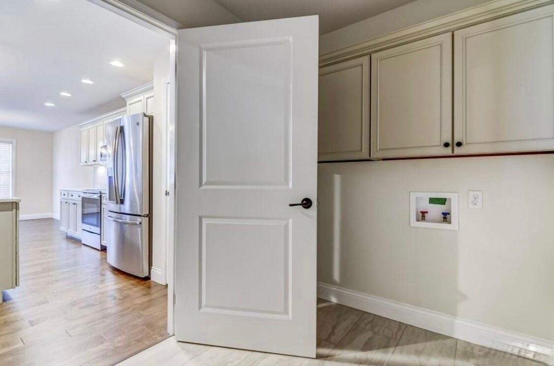 Building Photo - 1811 Spartan Dr